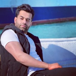 دانلود آهنگ رضا بهرام لبخند بزن دانلود آهنگ رضا بهرام لبخند بزن